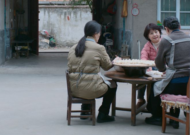 的决心”面对的却是生活的各种巨变OG真人电影《苍山》：一次“回家(图2)